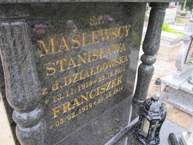 Stanisława Maślewska 1919 Świecie - Grobonet - Wyszukiwarka osób pochowanych