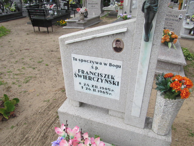 Franciszek Świerczyński 1905 Świecie - Grobonet - Wyszukiwarka osób pochowanych